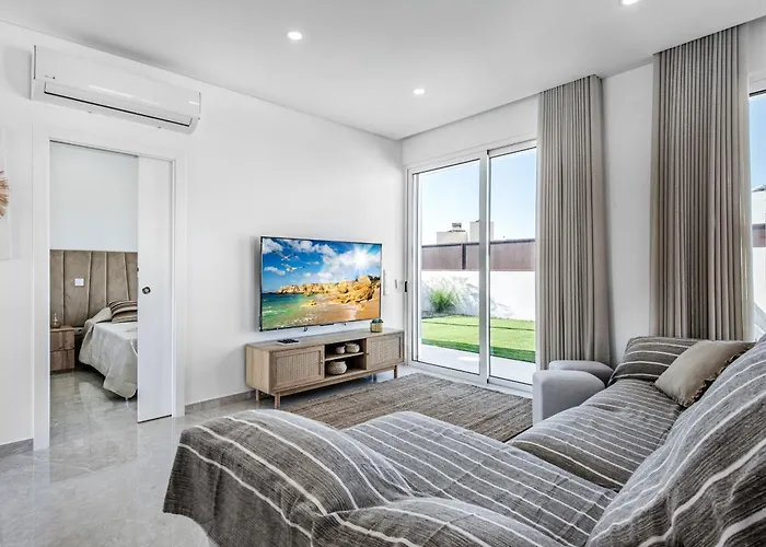 Villa Marvi By Algarve Holidays *